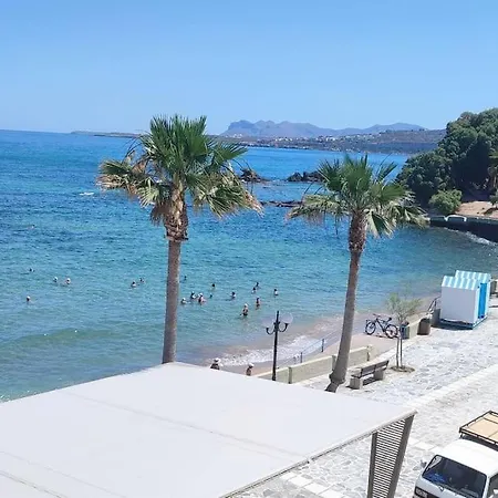 Chrysa's House In Front Of The Sea * Ханья